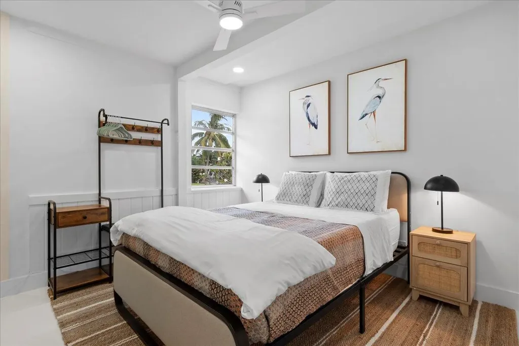 2412 N Lakeside Drive Lake Worth Beach FL 33460