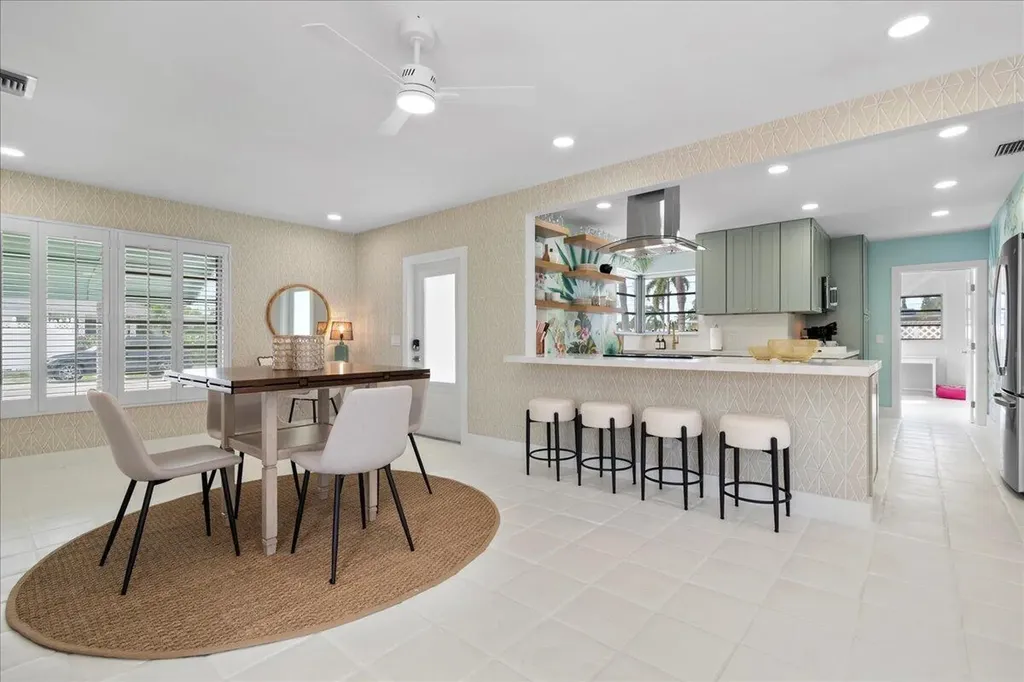2412 N Lakeside Drive Lake Worth Beach FL 33460
