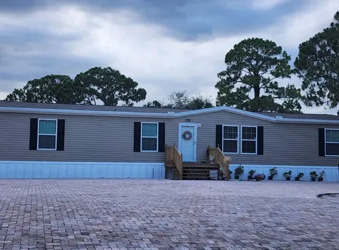 220 S Kennel Street Clewiston FL 33440