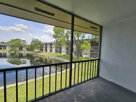 7801 S Colony Circle Tamarac FL 33321