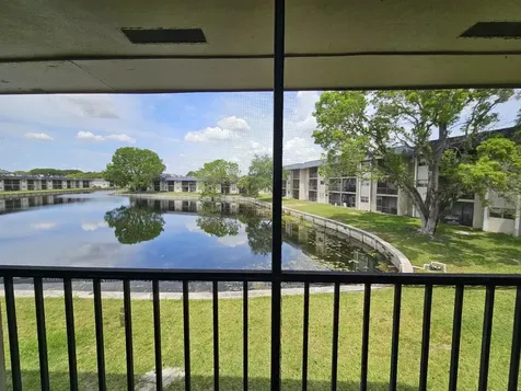 7801 S Colony Circle Tamarac FL 33321