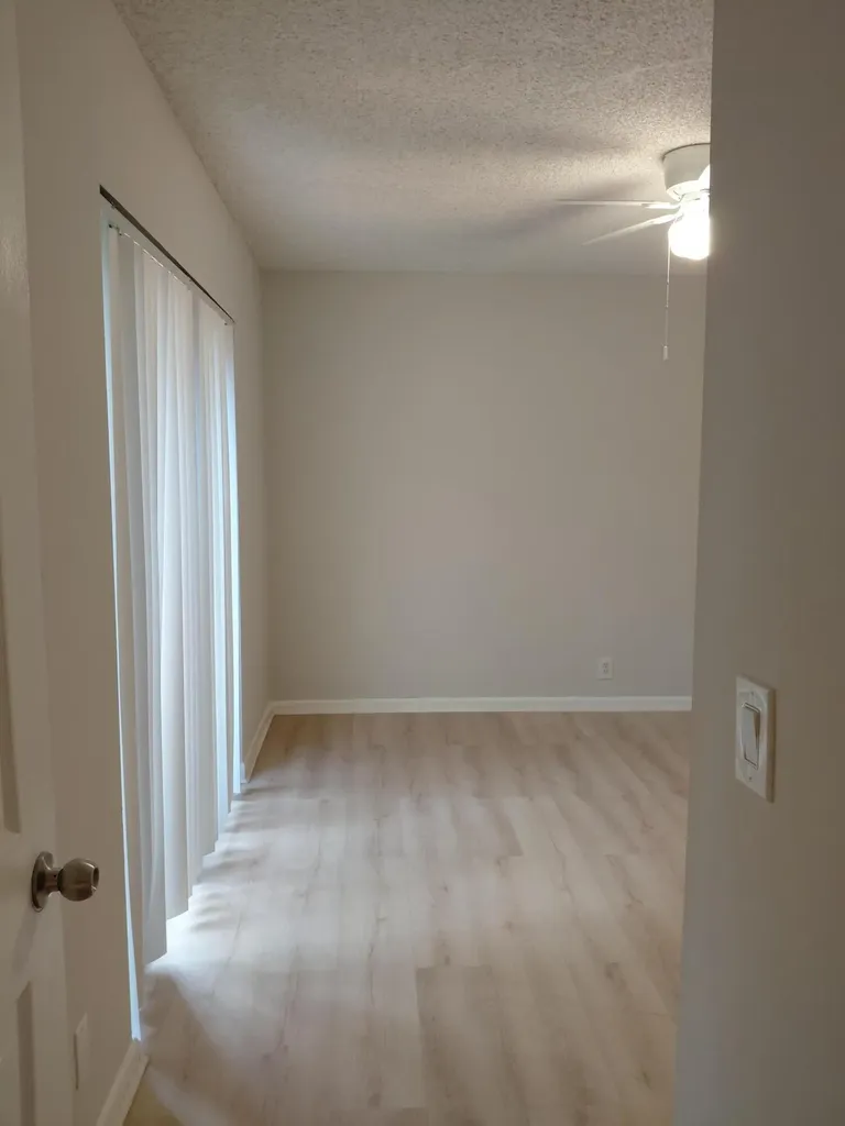 2403 S Waterside Drive Lake Worth FL 33461