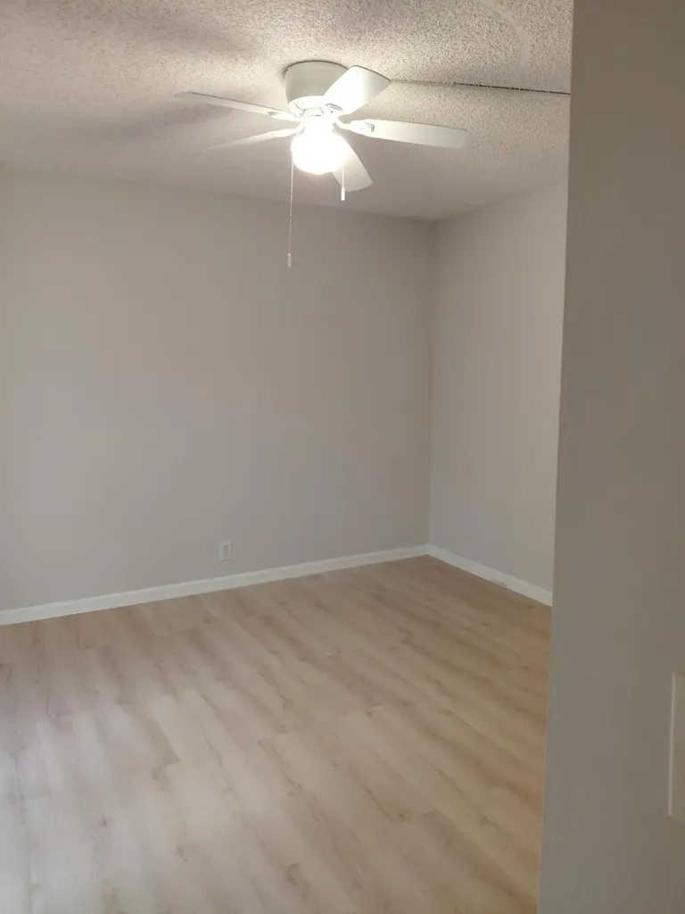 2403 S Waterside Drive Lake Worth FL 33461