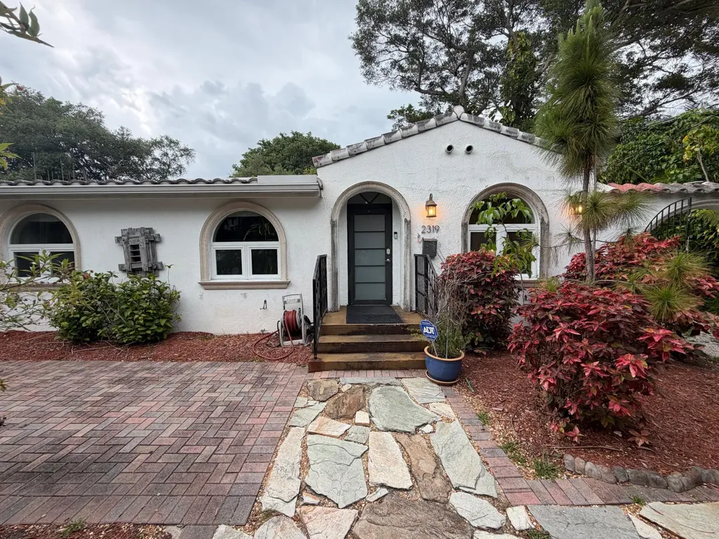 Miami FL, 2319 Swanson Avenue