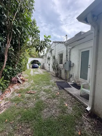 2319 Swanson Avenue Miami FL 33133
