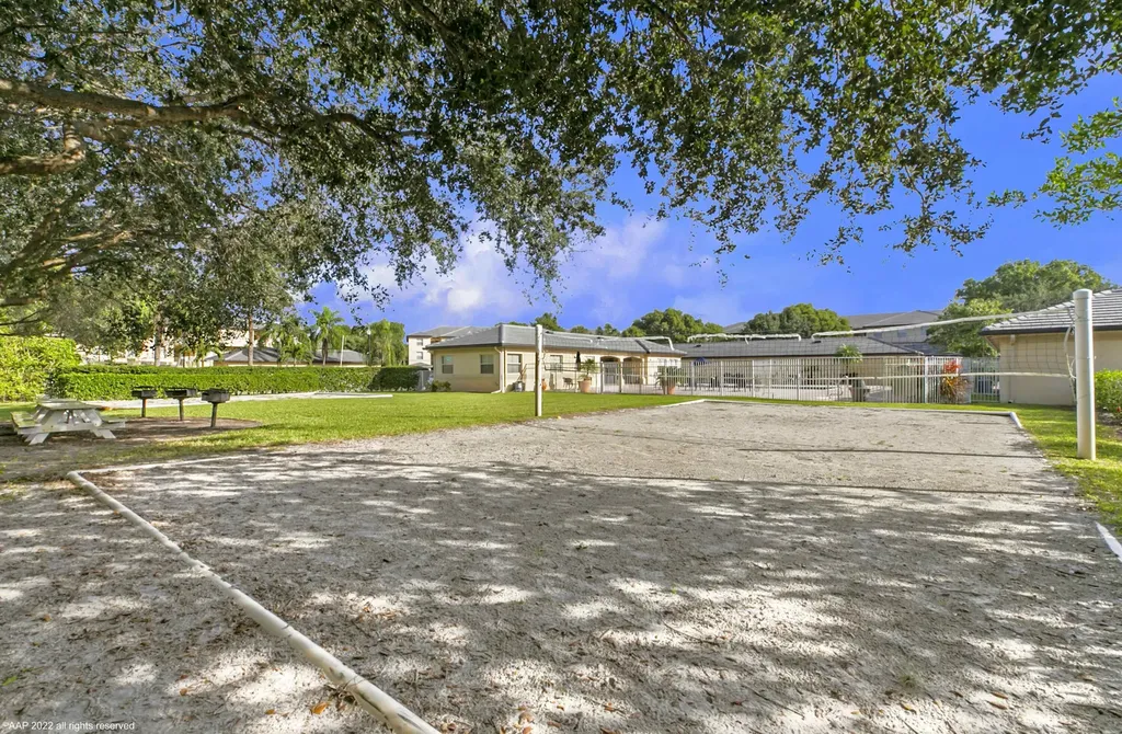 2040 Greenview Shores Boulevard Wellington FL 33414