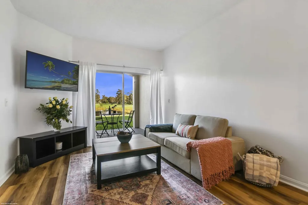 2040 Greenview Shores Boulevard Wellington FL 33414