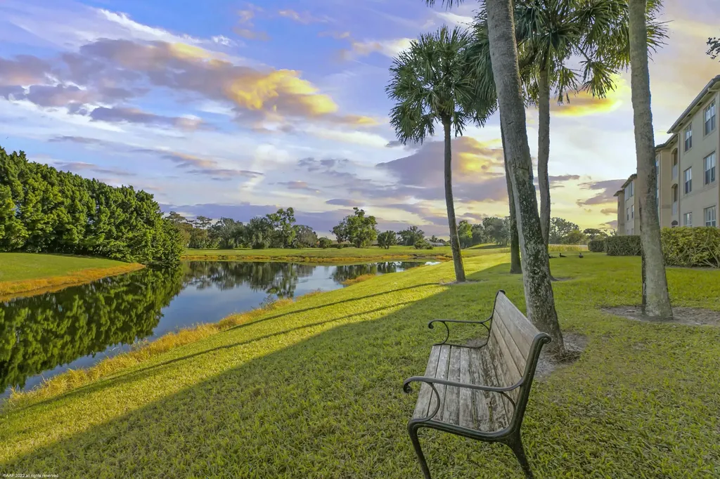 2040 Greenview Shores Boulevard Wellington FL 33414