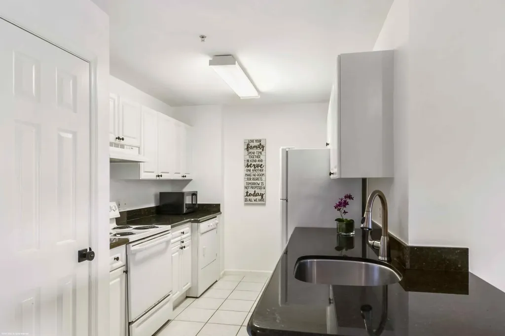 2040 Greenview Shores Boulevard Wellington FL 33414