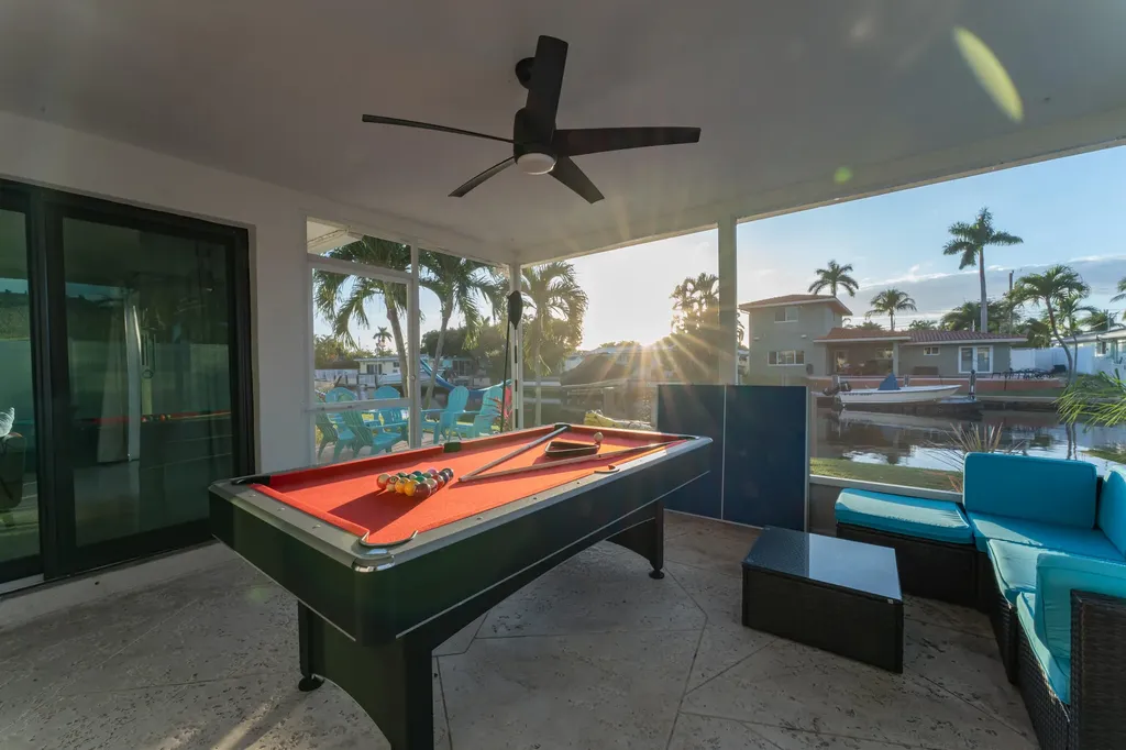731 SE 5th Avenue Pompano Beach FL 33060