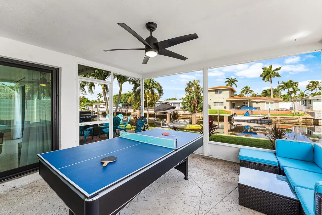 731 SE 5th Avenue Pompano Beach FL 33060