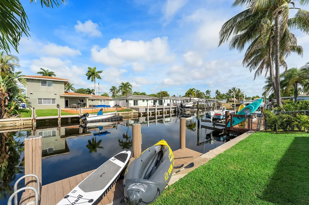 731 SE 5th Avenue Pompano Beach FL 33060