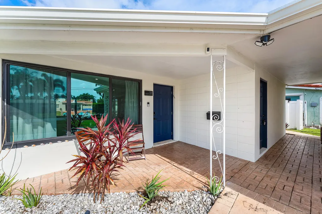 731 SE 5th Avenue Pompano Beach FL 33060