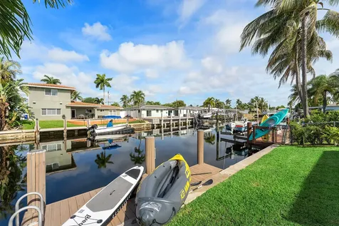 731 SE 5th Avenue Pompano Beach FL 33060