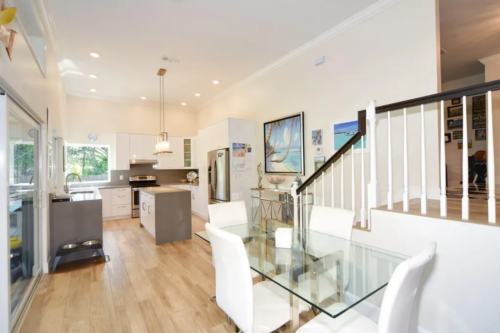 110 SW 11th Avenue Boca Raton FL 33486