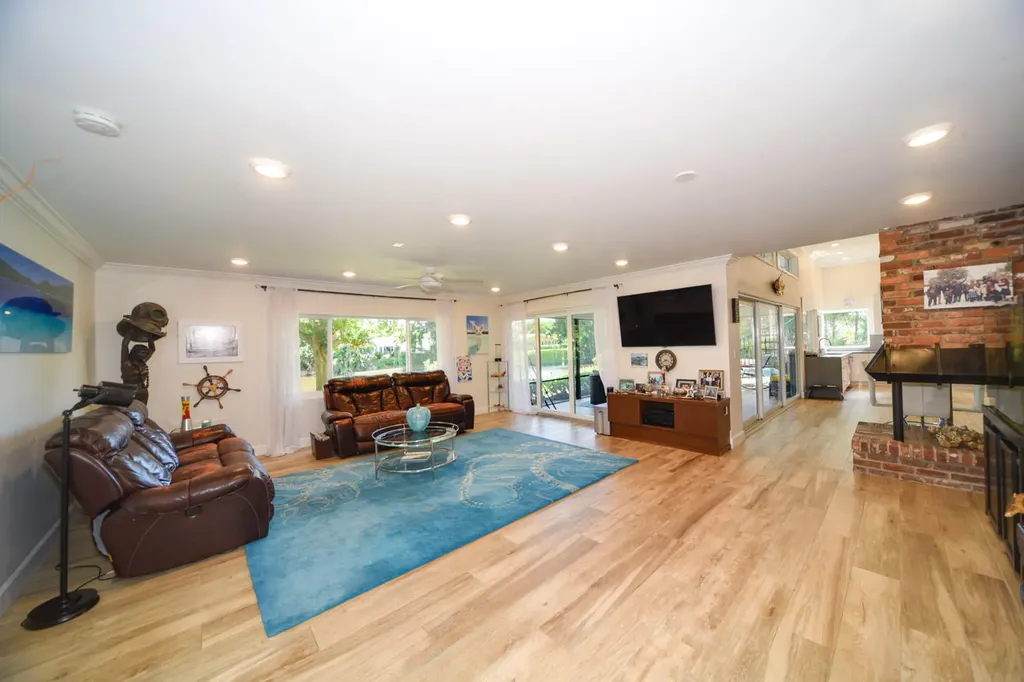 110 SW 11th Avenue Boca Raton FL 33486