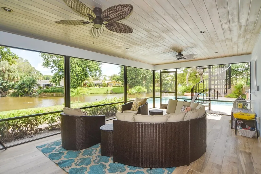 110 SW 11th Avenue Boca Raton FL 33486