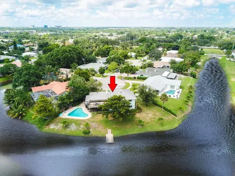 110 SW 11th Avenue Boca Raton FL 33486