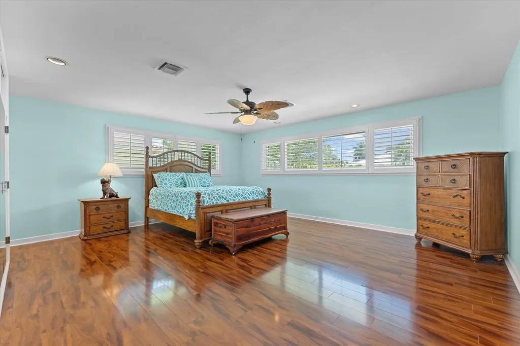 2141 NE 29th Street Lighthouse Point FL 33064