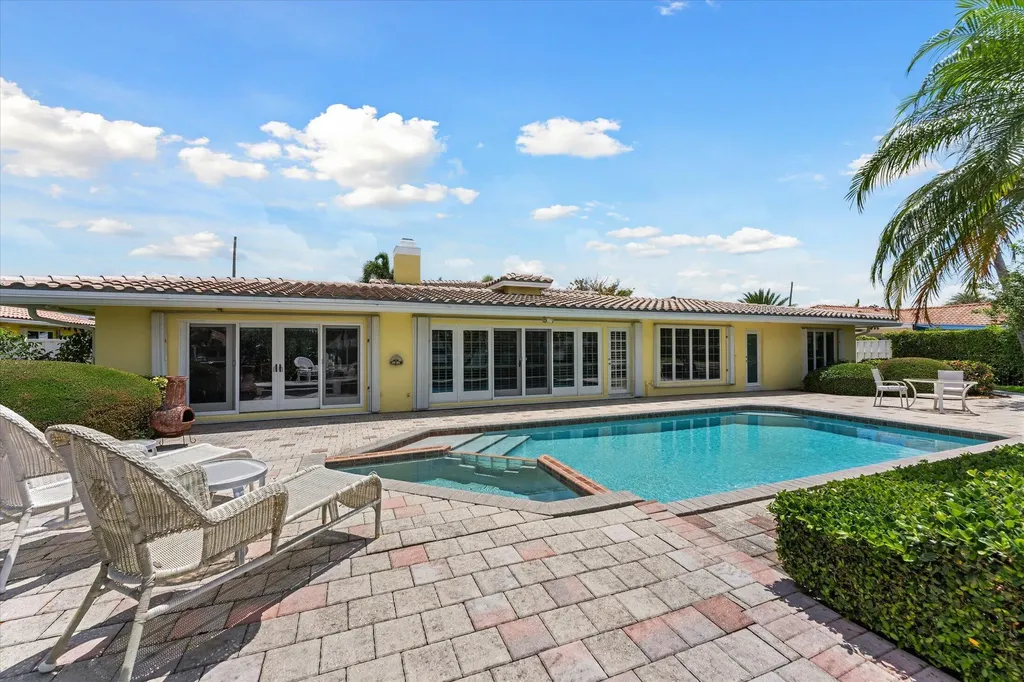 2141 NE 29th Street Lighthouse Point FL 33064