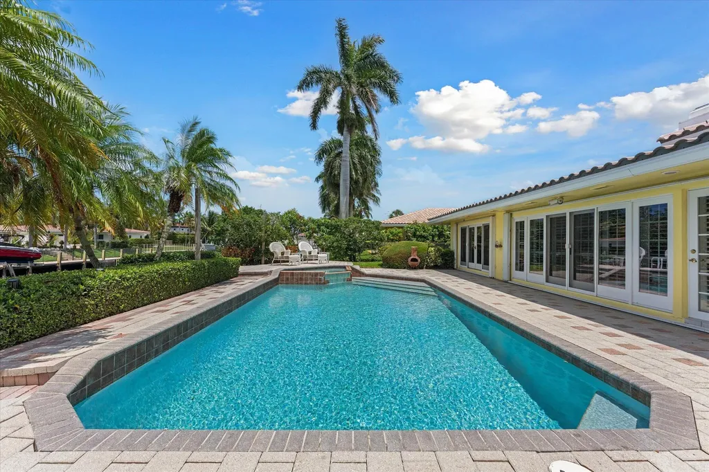 2141 NE 29th Street Lighthouse Point FL 33064