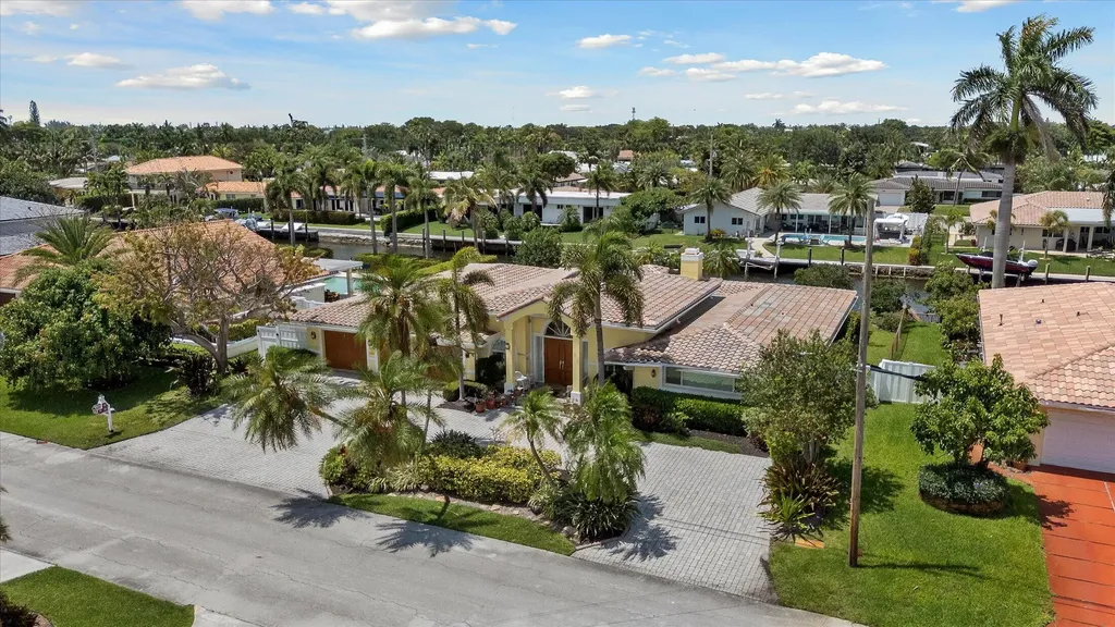 2141 NE 29th Street Lighthouse Point FL 33064