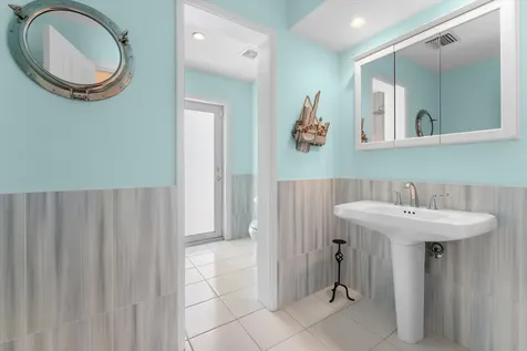 2141 NE 29th Street Lighthouse Point FL 33064