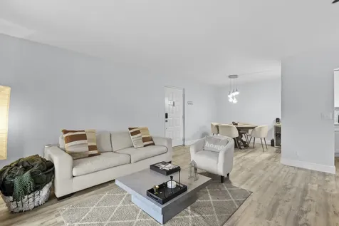 629 Sea Pine Way Greenacres FL 33415