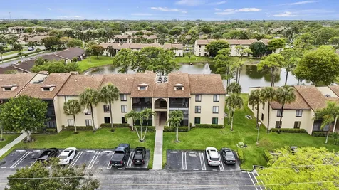 629 Sea Pine Way Greenacres FL 33415