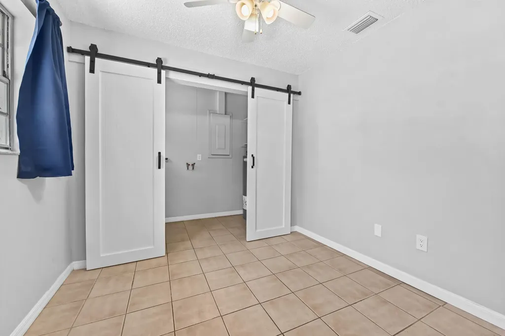 4548- 4550 SE Salvatori Road Stuart FL 34997