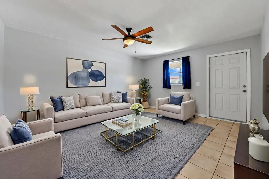 4548- 4550 SE Salvatori Road Stuart FL 34997