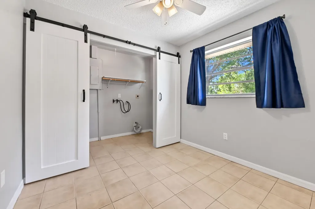 4548- 4550 SE Salvatori Road Stuart FL 34997