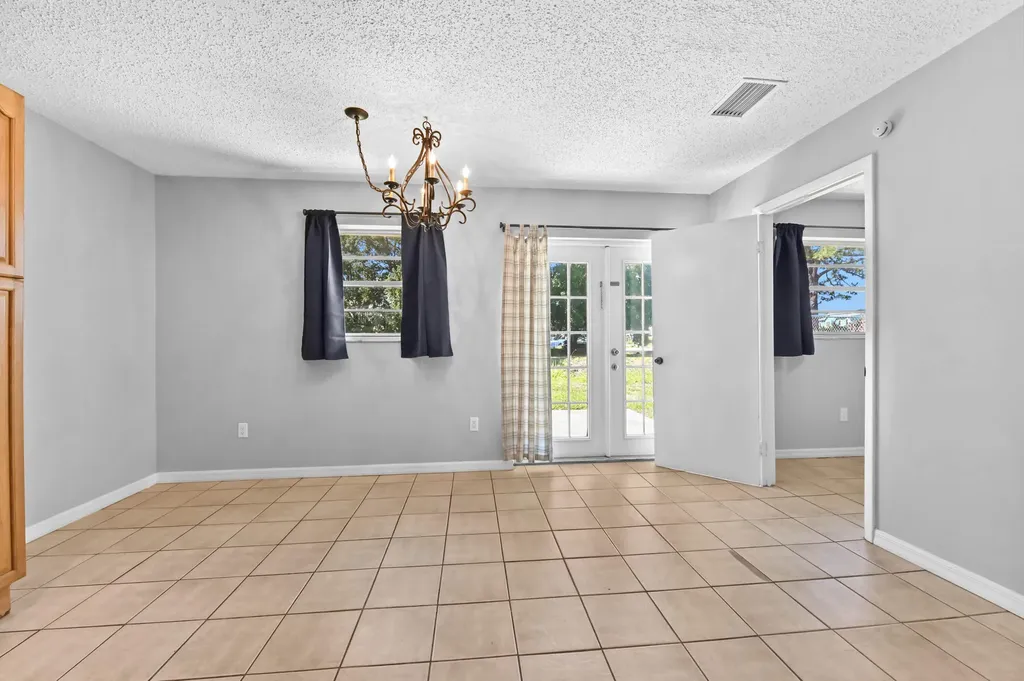 4548- 4550 SE Salvatori Road Stuart FL 34997