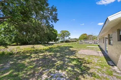 4548- 4550 SE Salvatori Road Stuart FL 34997