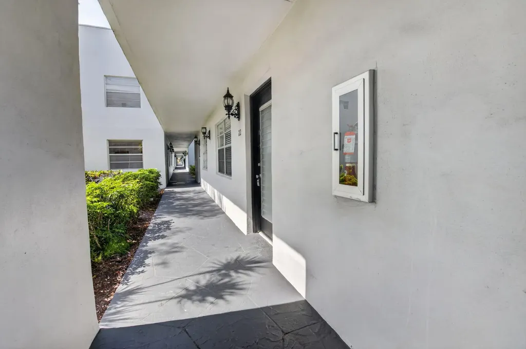 22 Normandy A Delray Beach FL 33484