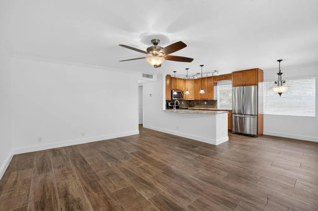 22 Normandy A Delray Beach FL 33484