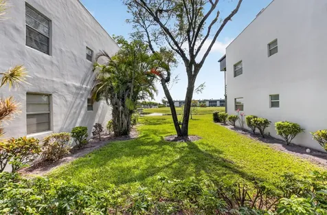 22 Normandy A Delray Beach FL 33484