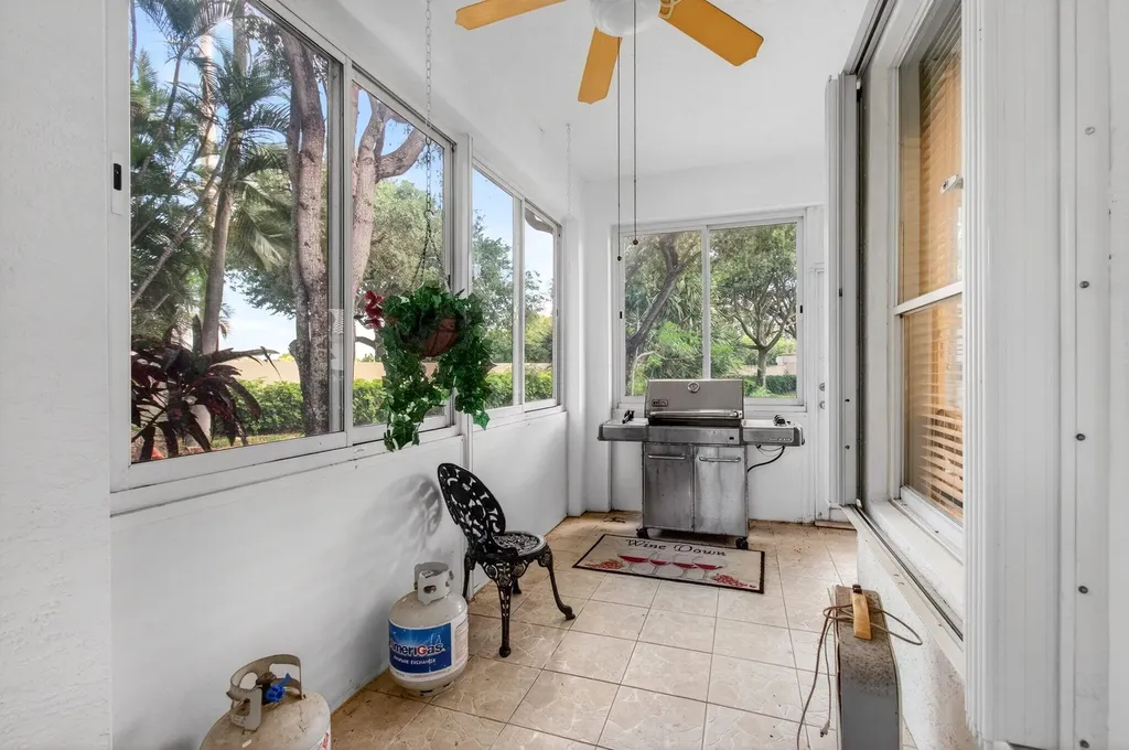 6453 Emerald Breeze Way Boynton Beach FL 33437