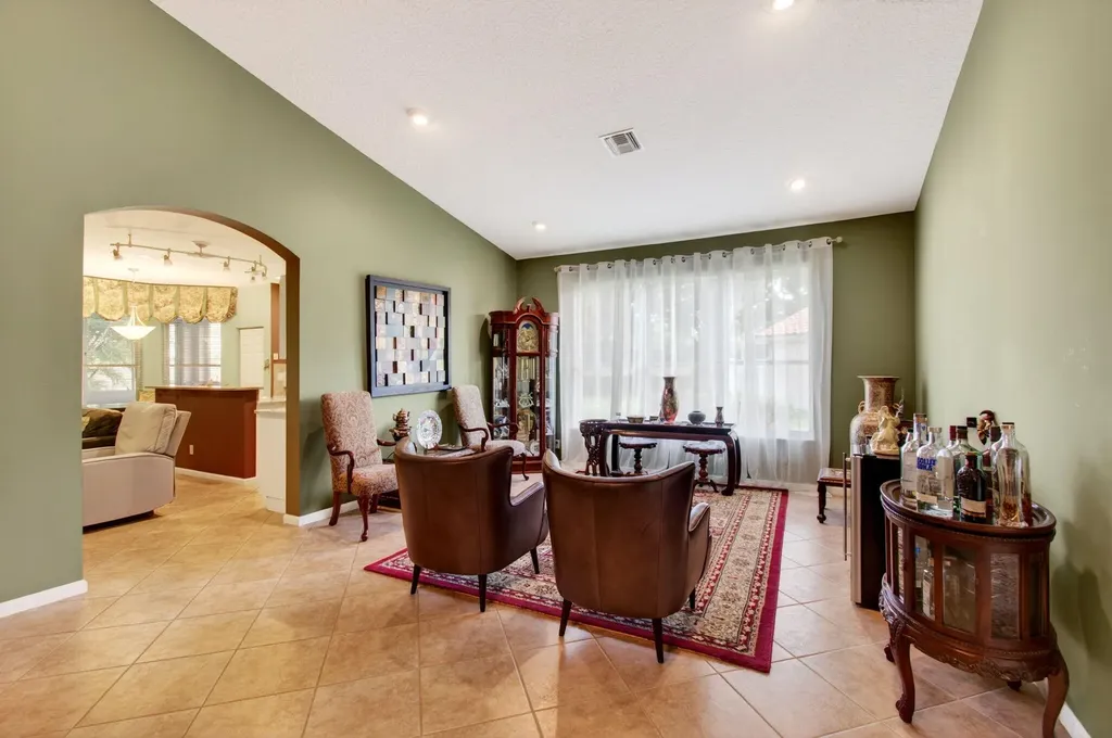 6453 Emerald Breeze Way Boynton Beach FL 33437