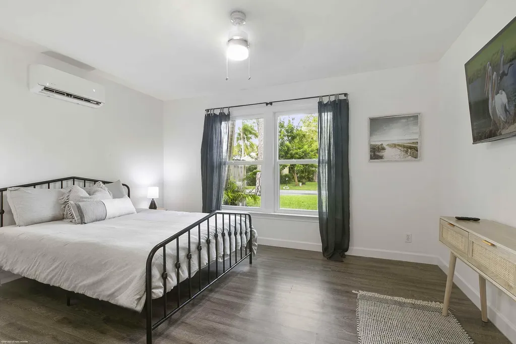 522 Goldenwood Way Wellington FL 33414