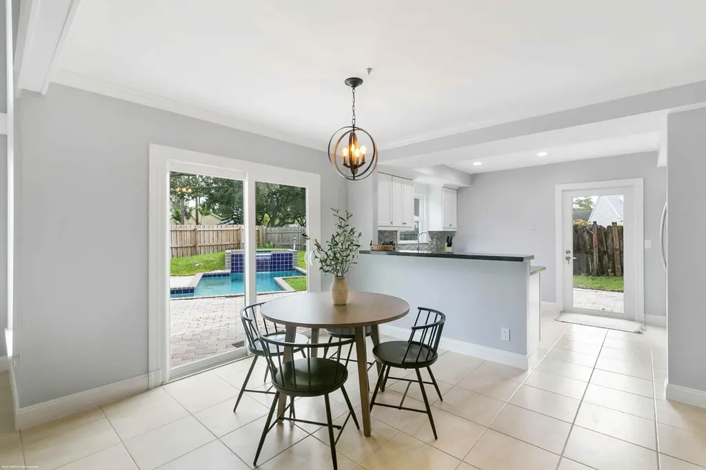 522 Goldenwood Way Wellington FL 33414