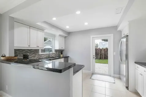 522 Goldenwood Way Wellington FL 33414