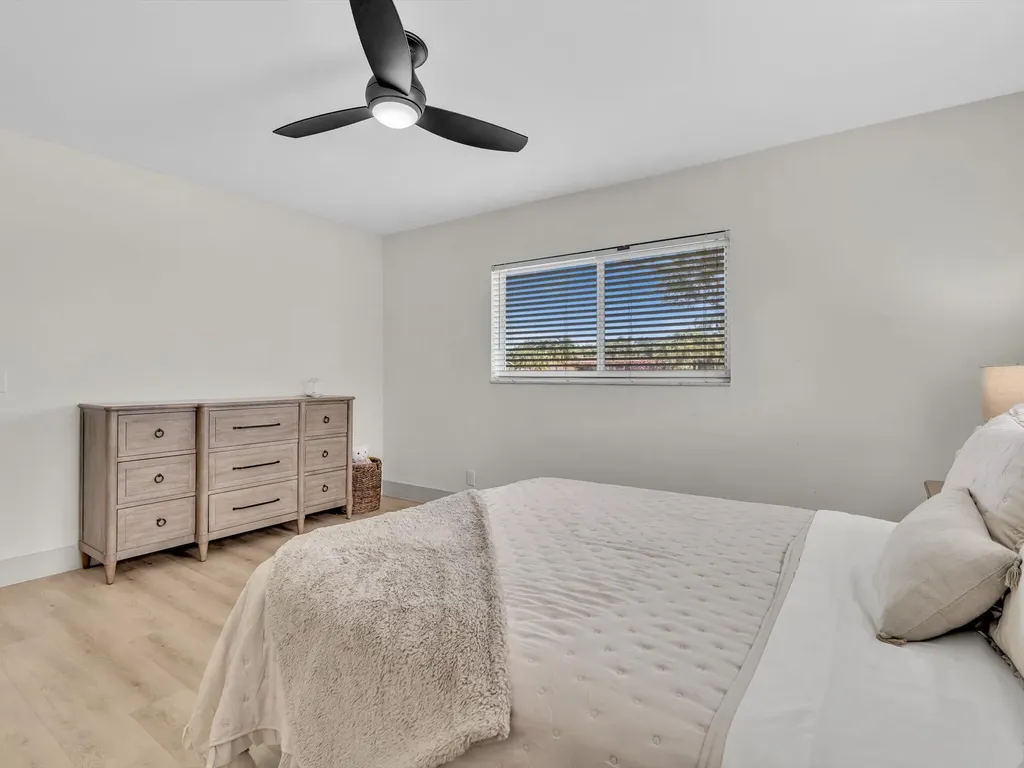 3904 Lowson Boulevard Delray Beach FL 33445