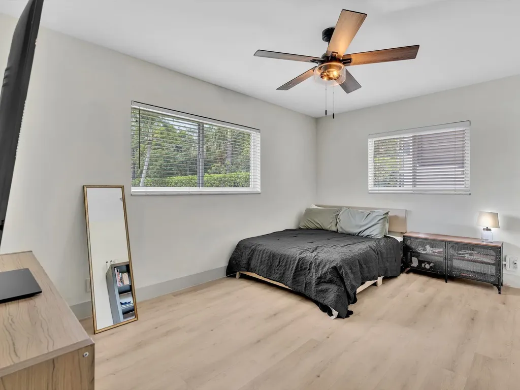 3904 Lowson Boulevard Delray Beach FL 33445