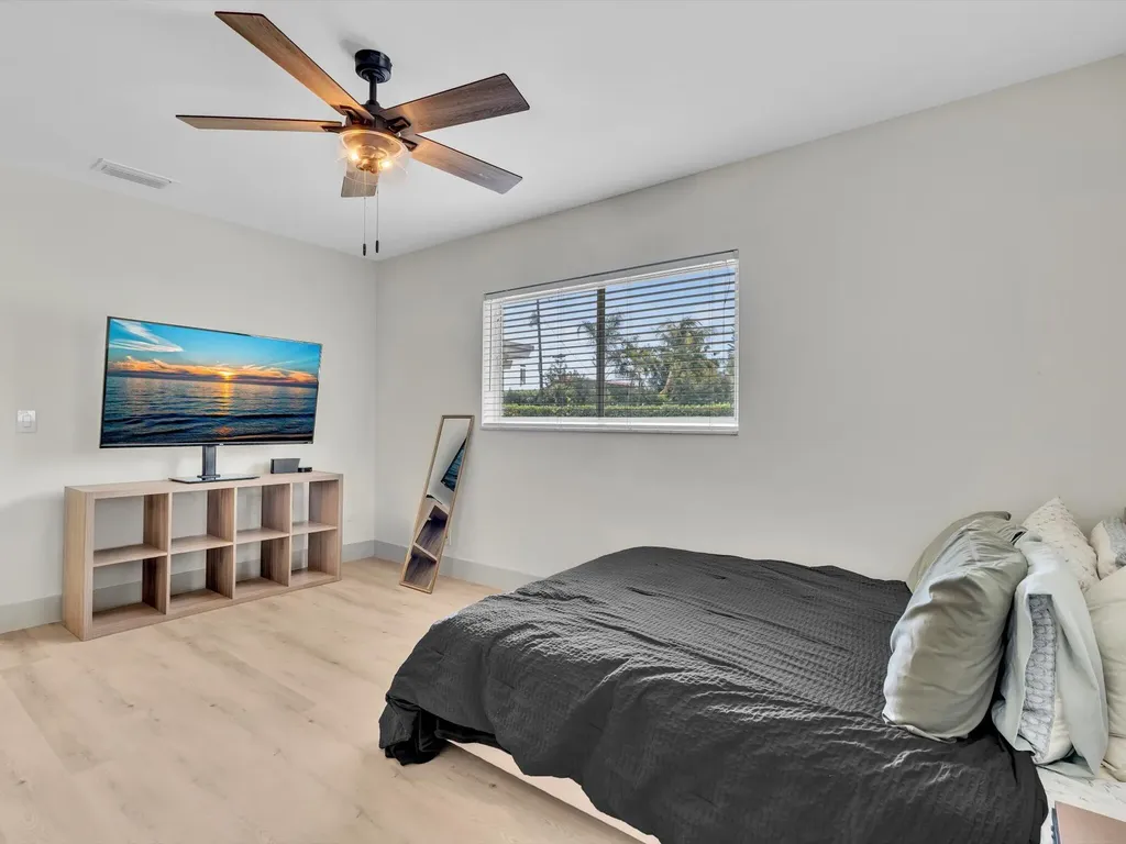 3904 Lowson Boulevard Delray Beach FL 33445