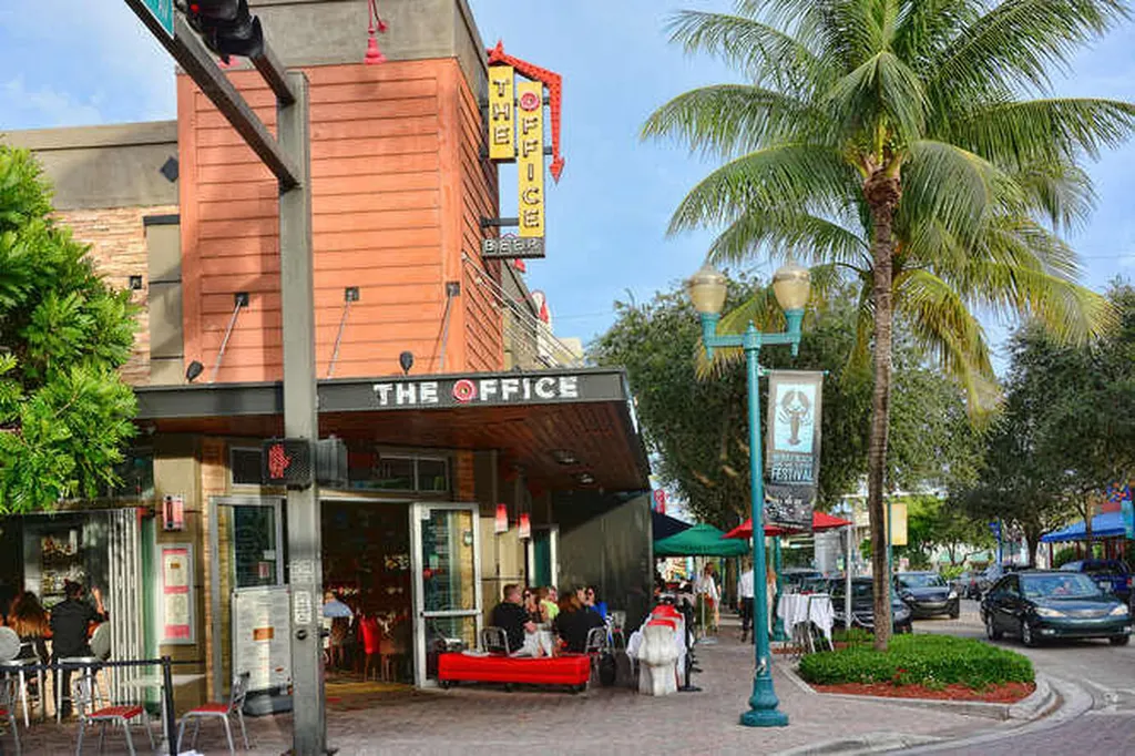 3904 Lowson Boulevard Delray Beach FL 33445