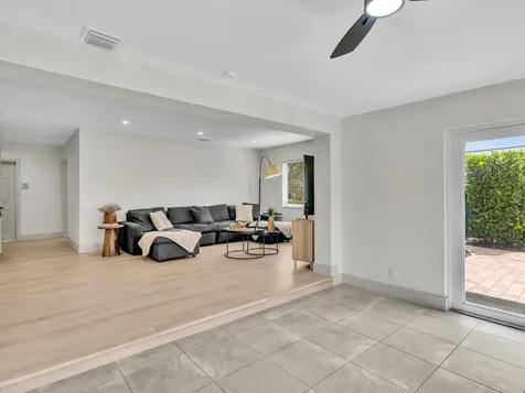 3904 Lowson Boulevard Delray Beach FL 33445