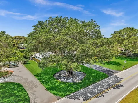 3904 Lowson Boulevard Delray Beach FL 33445