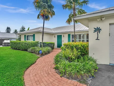 3904 Lowson Boulevard Delray Beach FL 33445