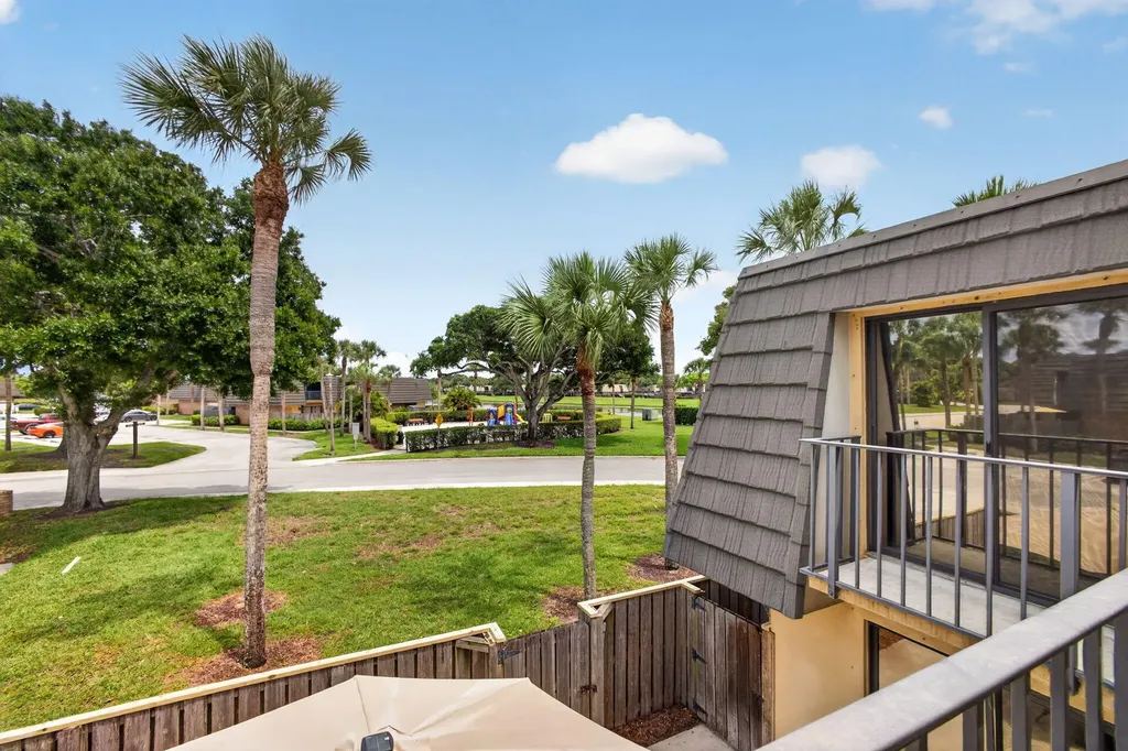 801 8th Way West Palm Beach FL 33407